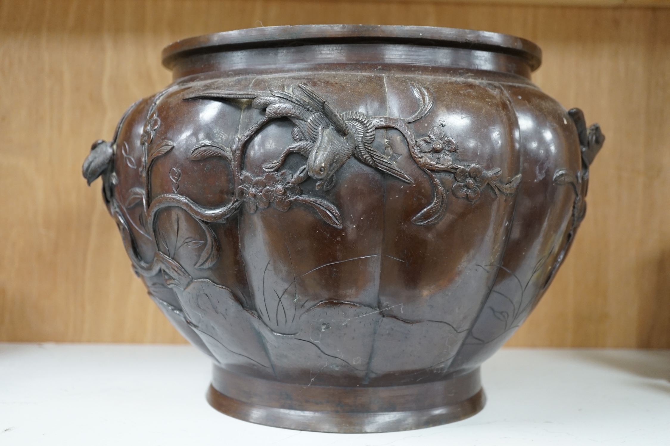 A Japanese late Meiji period bronze jardiniere, 22cm. Condition - fair